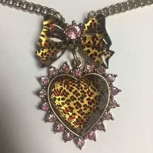🆕 Betsey Johnson Bow & Heart Necklace